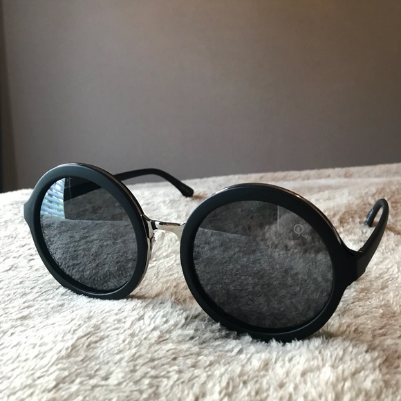 Quay Australia Accessories - Quay Australia Round Sunglasses